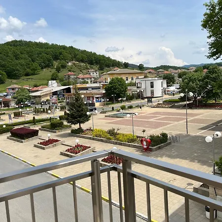 Guest Ana Apartament Kirkowo