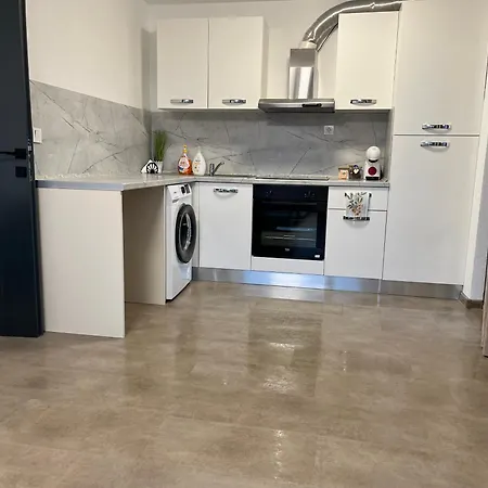 Apartament Guest Ana